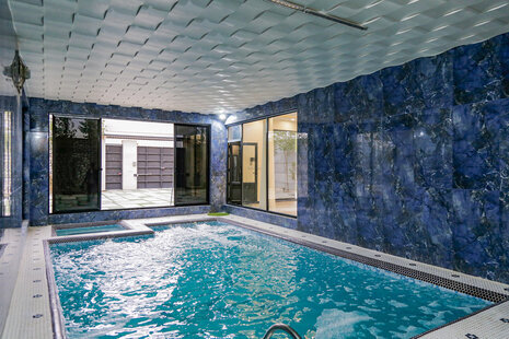 ویلا دوبلکس استخر جکوزی دار چهارخواب موسوی در کرج