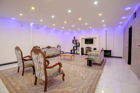 ویلا سه خواب امیردل استخرآبگرم در چهارباغ