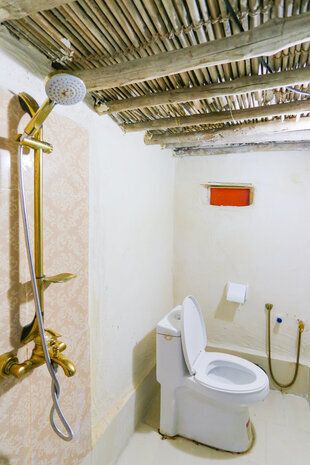 اتاق دریا 1در اقامتگاه بومگردی قشم