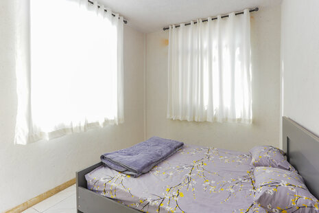 آپارتمان مبله تکخواب سپید 3 در خیابان مالک اشتر