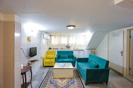 سوئیت زیر همکف گلشن در نارمک