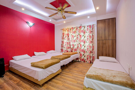 ویلا جنگلی سه خواب تریپلکس استخردار کردان