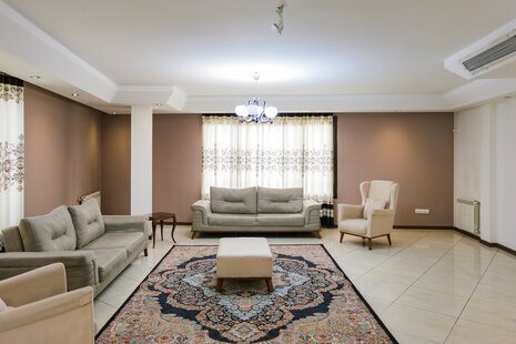 آپارتمان مبله سه خواب واحد 5 در یوسف آباد