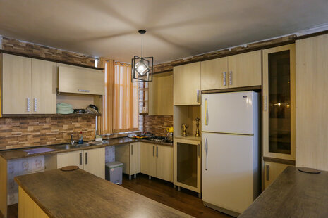 آپارتمان دو خواب مبله اشرفی اصفهانی کد (05)