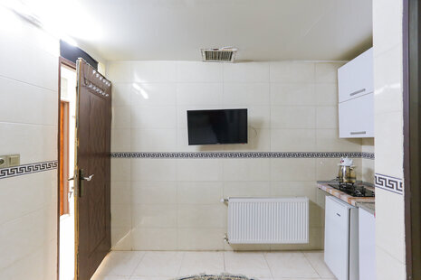 سوئیت 20 متری کلوانی 4 در میدان راه آهن ظرفیت