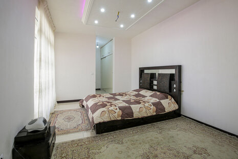 ویلا استخردار روبازدر سنقرآباد چهارباغ