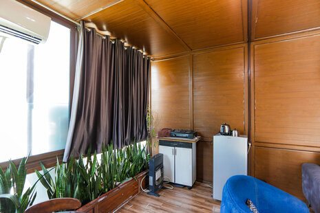 سوئیت مبله روف گاردن دار در سعادت آباد