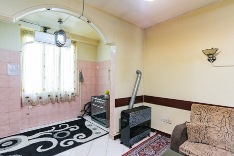 آپارتمان تکخواب راه پیما 28 در خیابان امام خمینی