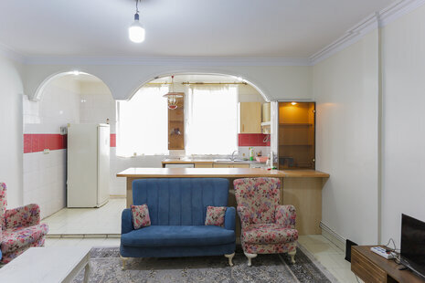 آپارتمان تکخواب بهنود 2 در خیابان کارون