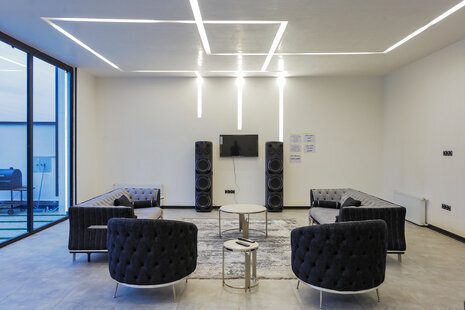 ویلا سه خواب استخردار خوبان در چهارباغ