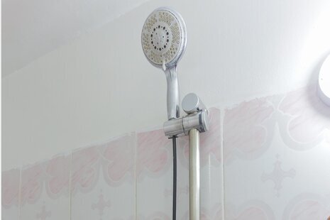 واحد تکخواب چهار نفره 207 در مسافرخانه میدان فردوسی