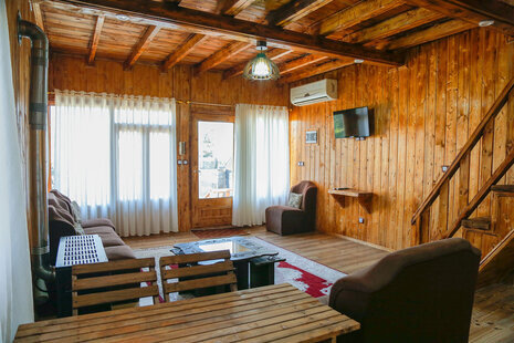 کلبه دوخواب چوبی آریسا در رامسر