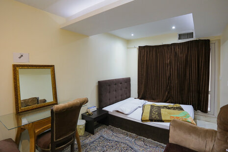 سوئیت 11 در میدان حر