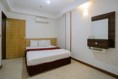 واحد دوخواب 5نفره درهتل آپارتمان درمشهد