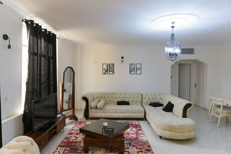 آپارتمان مبله دوخواب میلاد در شهرک غرب