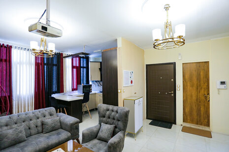 آپارتمان مبله دوخواب قصر 3 در خیابان پلیس