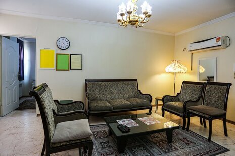 بوتیک آپارتمان کلاسیک شهران 66