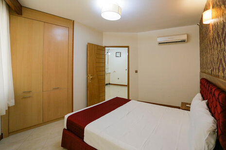 واحد تکخواب(4نفره) در هتل آپارتمان درمشهد