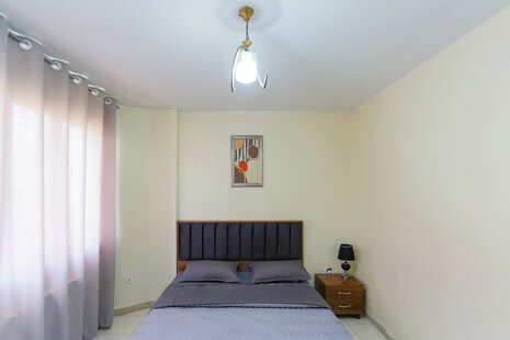 آپارتمان دوخواب علامه جنوبی 3 در سعادت آباد