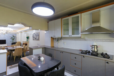 آپارتمان مبله سه خواب در فردوس غرب