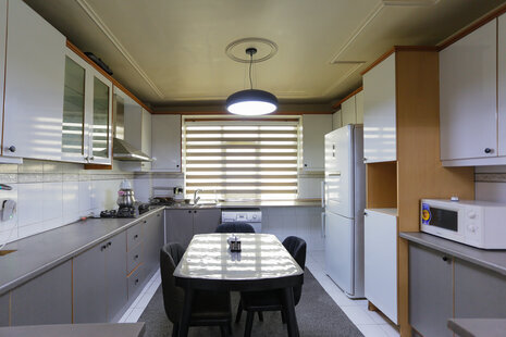 آپارتمان مبله سه خواب در فردوس غرب