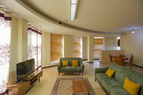 آپارتمان مبله تکخواب واحد 7 در میدان هفت تیر