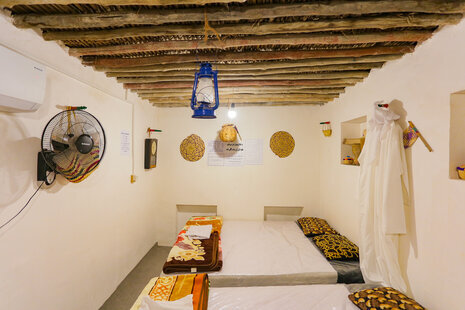 اتاق چاه های طلا در بومگری بندر لافت