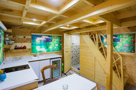 کلبه تریپلکس کلاه فرنگی در مجتمع اقامتی رشت