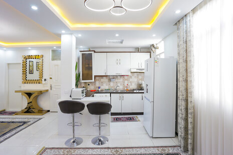 آپارتمان مبله دانشوری 2 در خیابان آذربایجان