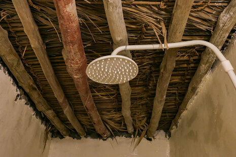 اتاق چاه های طلا در بومگری بندر لافت