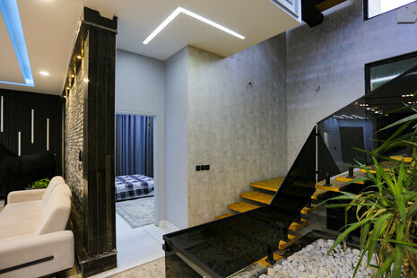 ویلا دوبلکس استخردار 4 خواب در چهارباغ