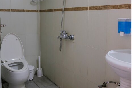 آپارتمان مبله یک خواب درمیرمهنا کیش دنج 13