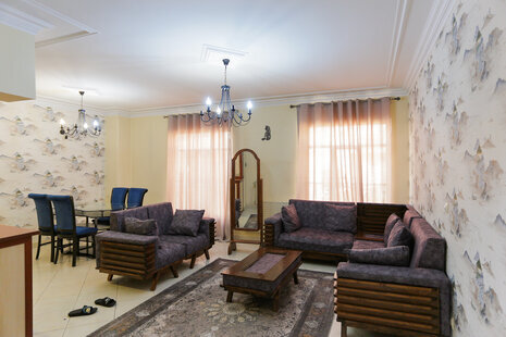 آپارتمان مبله دوخواب واحد 7 در شهرک غرب