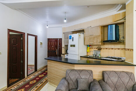 آپارتمان مبله دوخواب غفاری در قشم