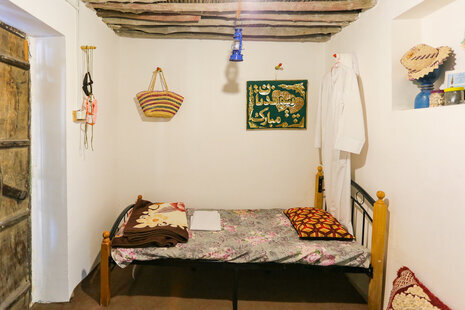 اتاق گل یاسمین در بومگری بندر لافت