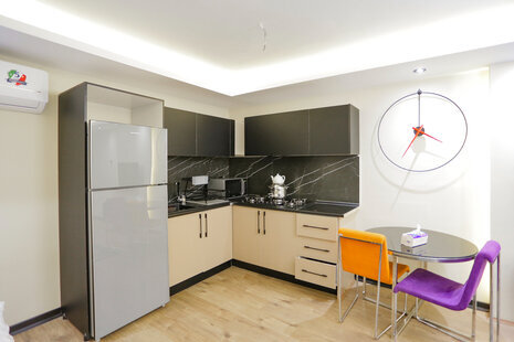 سوئیت 45 متری مبله در تهران زعفرانیه