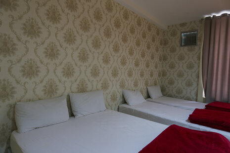 اتاق 4 نفره در هاستل تهران