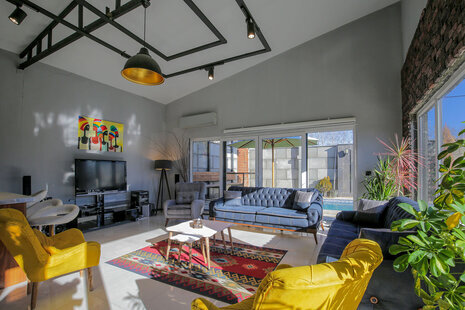 ویلا مدرن لوکس با استخرآبگرم کردان سهیلیه