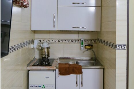 سوئیت 20 متری کلوانی 3 در میدان راه آهن ظرفیت