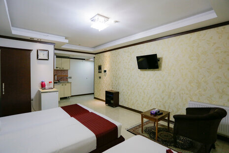 اتاق(سه نفره) در هتل آپارتمان در مشهد