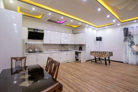 باغ ملکی1 استخر آبگرم سرپوشیده با بیلیارد و فوتبال دستی