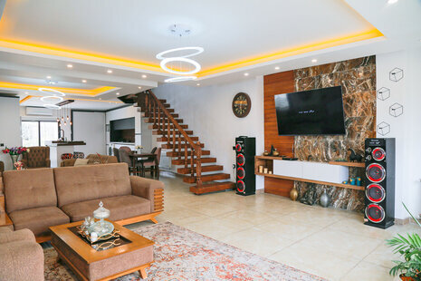 ویلای چهارخواب Vip استخر جکوزی دار در محمودآباد