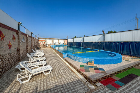 واحد دبل در هتل استخردار ساحلی قشم