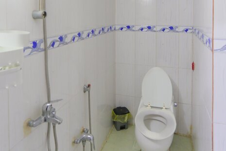 واحد دو نفره 106 در مسافرخانه میدان فردوسی