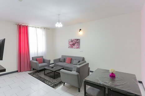 آپارتمان مبله دوخواب کوروش مال 3 در ستاری