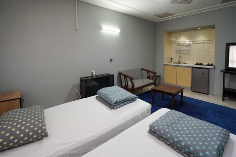 واحد(5) یک خواب در خانه مسافر در اصفهان