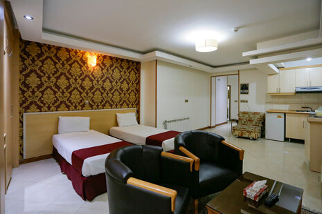 اتاق (4نفره) در هتل آپارتمان در مشهد