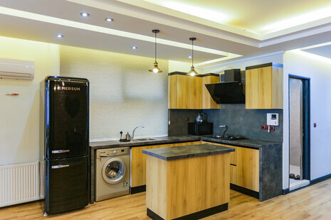 آپارتمان 110 متر یک خوابه جکوزی دار ویژه در بهشتی