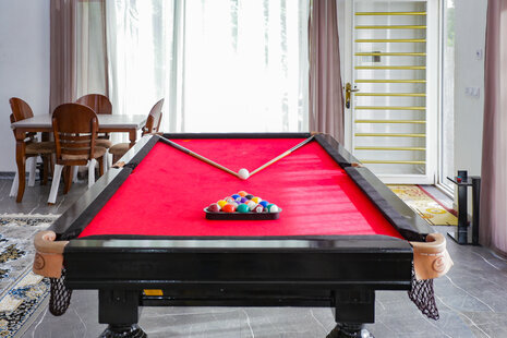 ویلا استخردار دوخواب مبله در چهارباغ