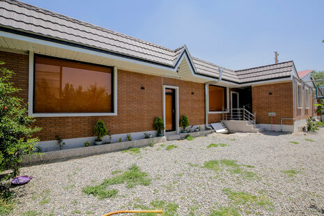 ویلا سه خواب امیردل استخرآبگرم در چهارباغ